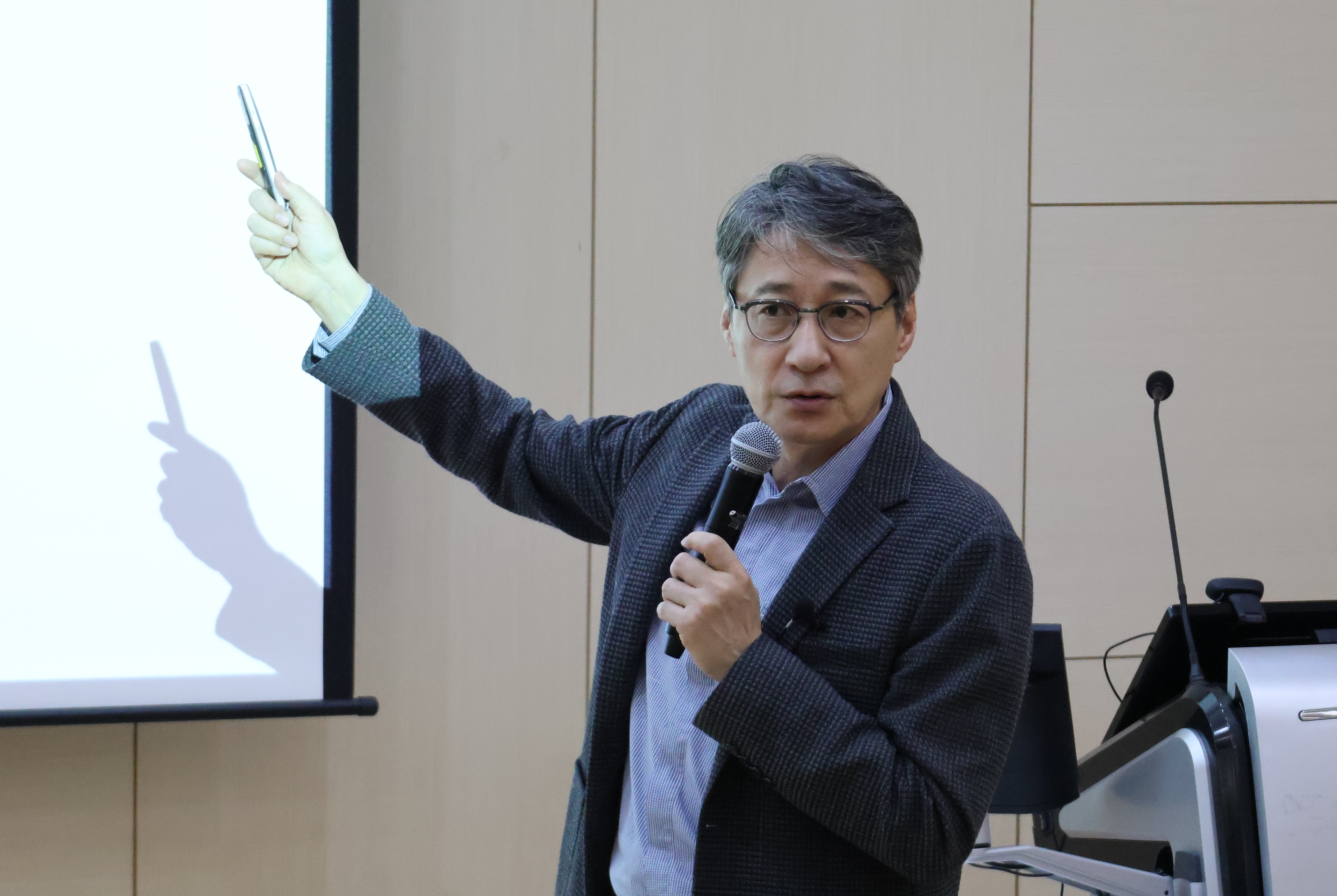한일관계 양대 변수는 ‘여론’과 ‘미국의 개입’
